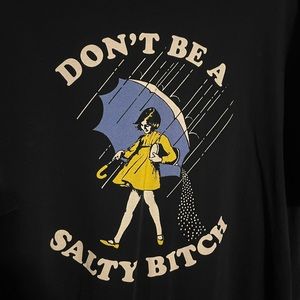 ✨NWOT✨navy don’t be 🧂salty 🧂 tee
